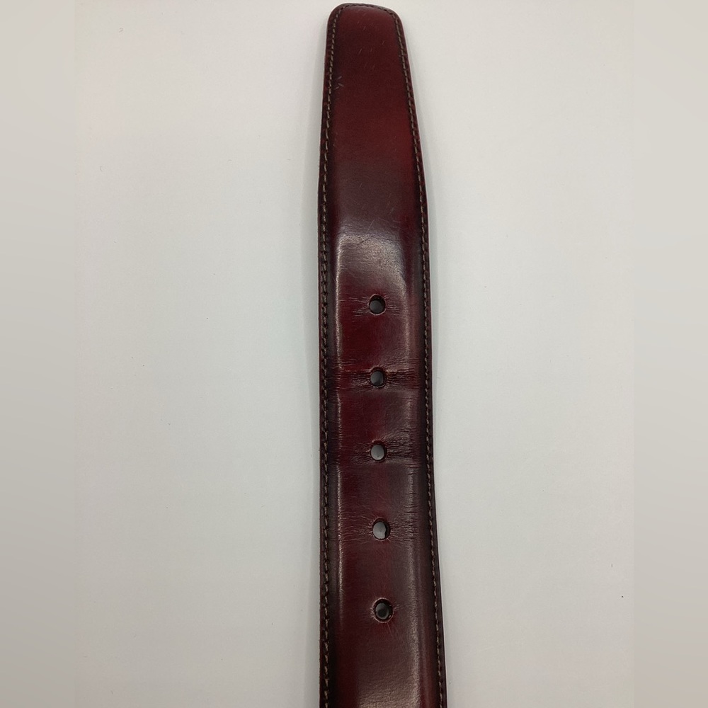 Smooth Reddish Brown Leather Belt with Gold Brass Buckle - Picture 9 of 15